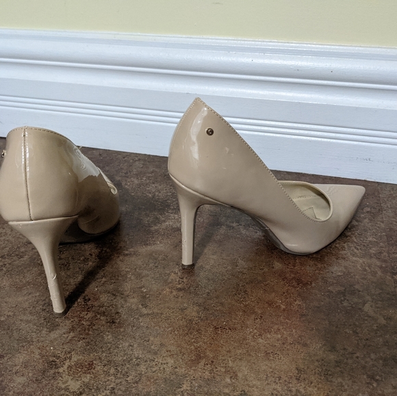 Women's Nude Heels by Circus - Picture 5 of 8